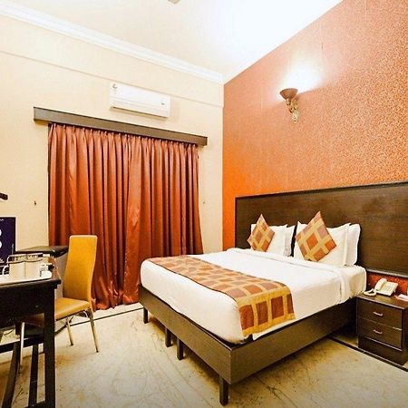 Genx Banjara Hill 1589 Hotel Hyderabad Exterior photo