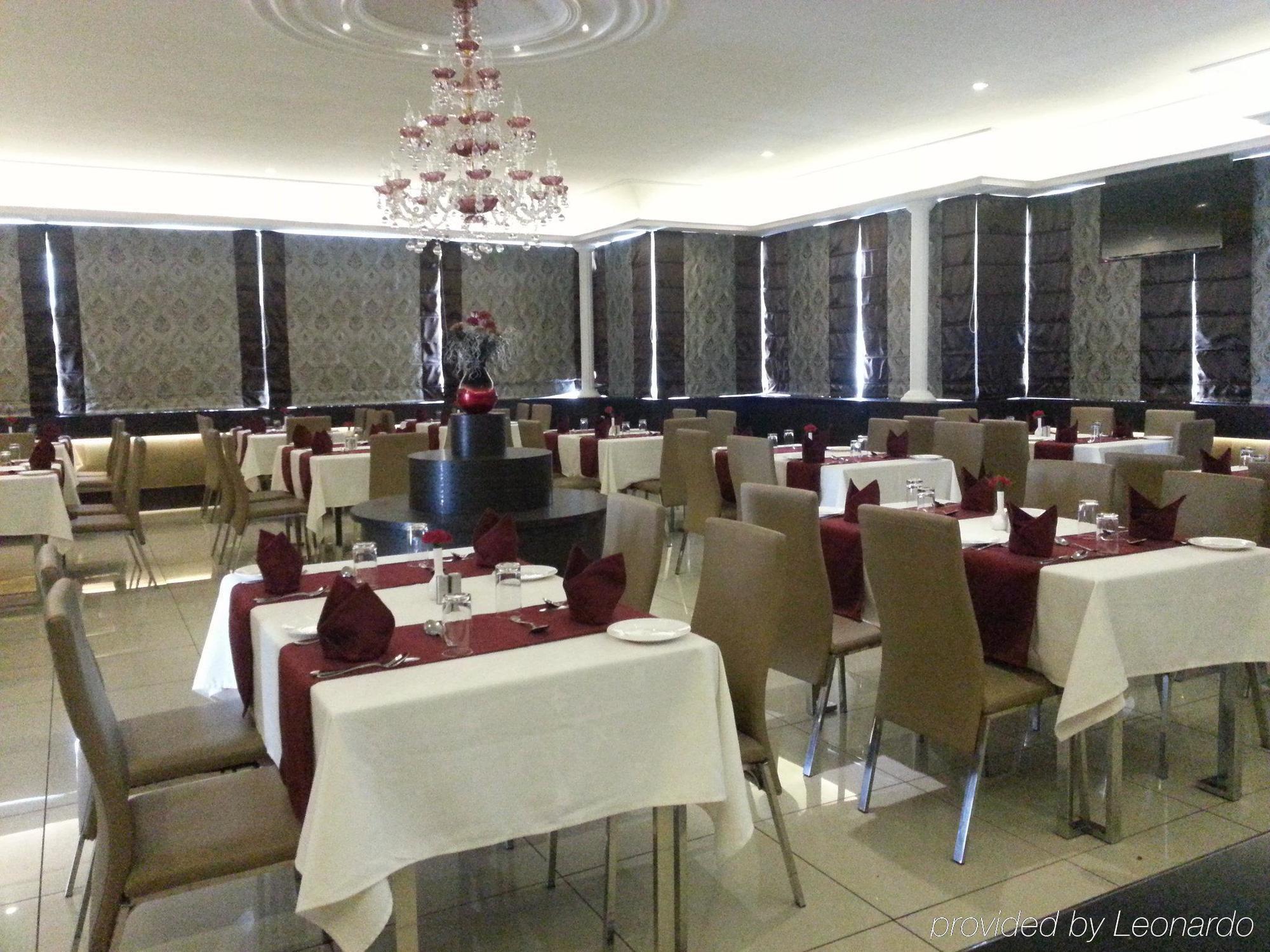 Genx Banjara Hill 1589 Hotel Hyderabad Exterior photo