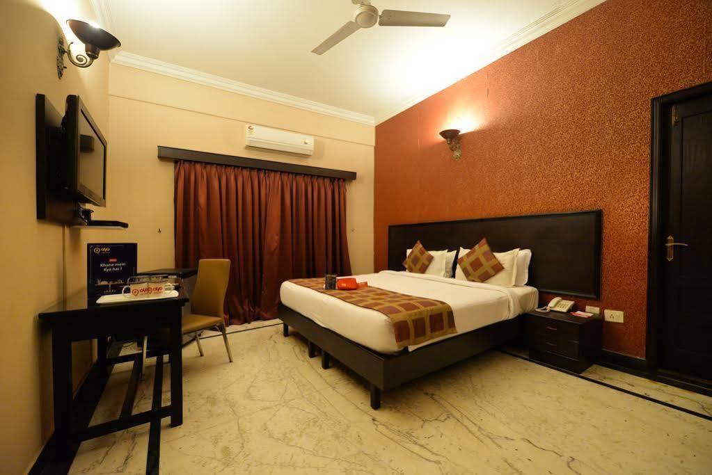 Genx Banjara Hill 1589 Hotel Hyderabad Exterior photo