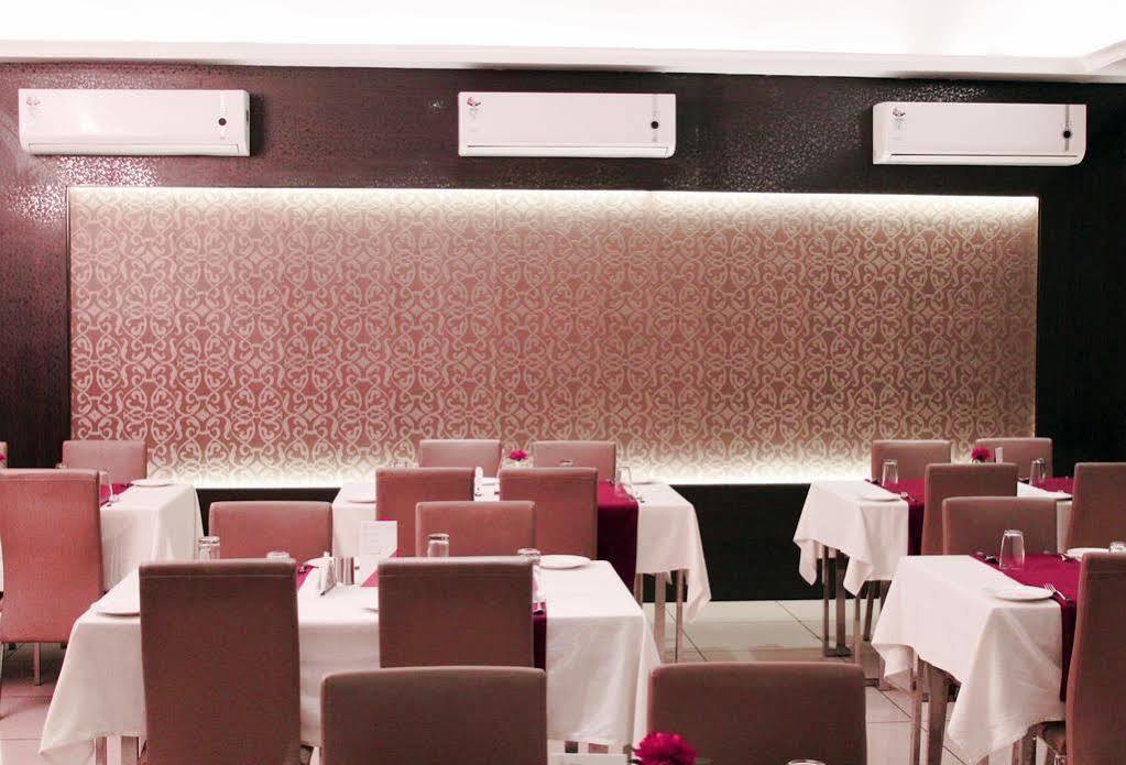 Genx Banjara Hill 1589 Hotel Hyderabad Exterior photo